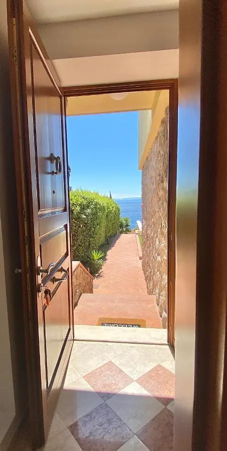 Villa Lovran, heated pool&incredible sea view Croazia