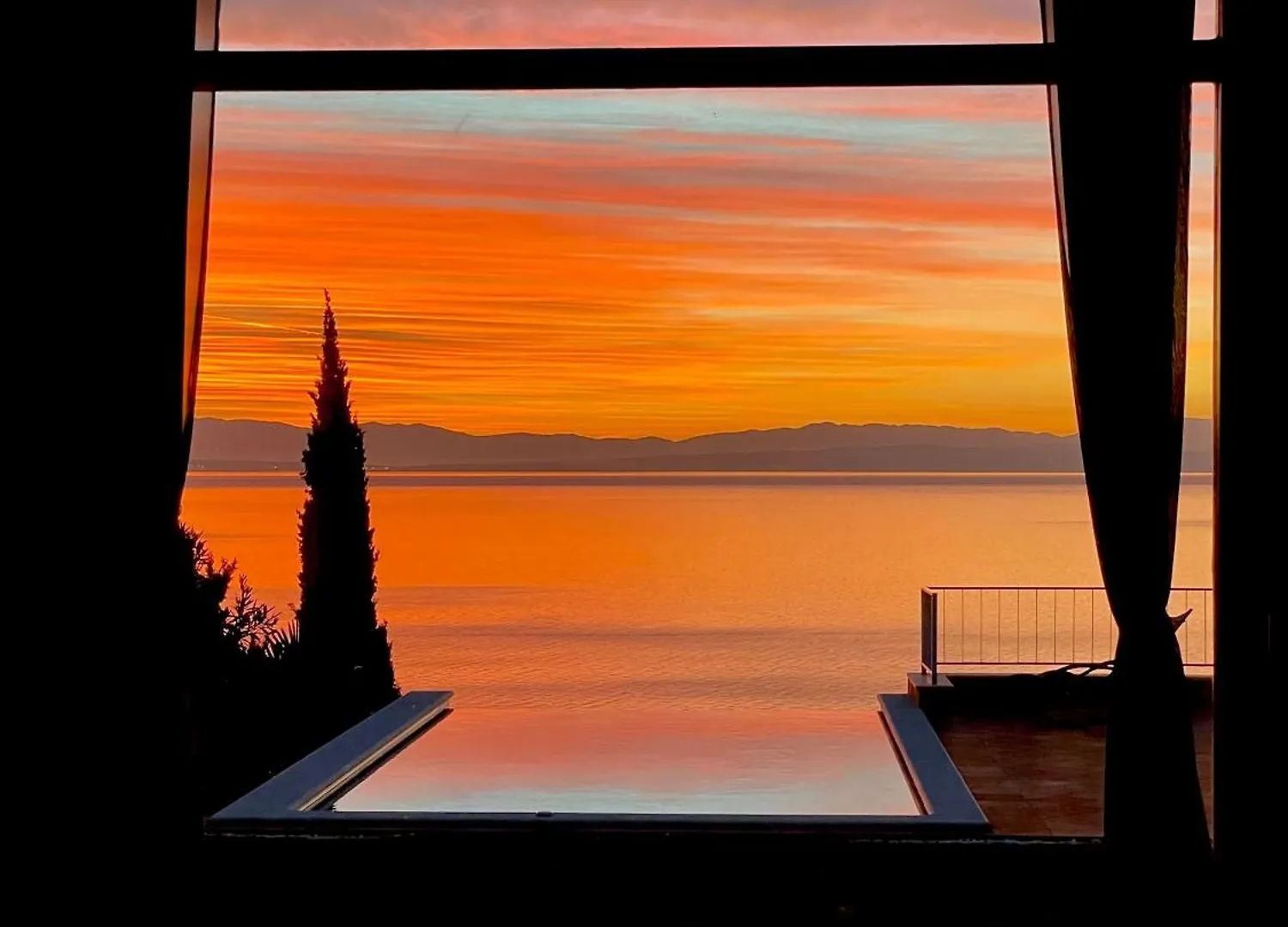 Villa Lovran, heated pool&incredible sea view Croazia