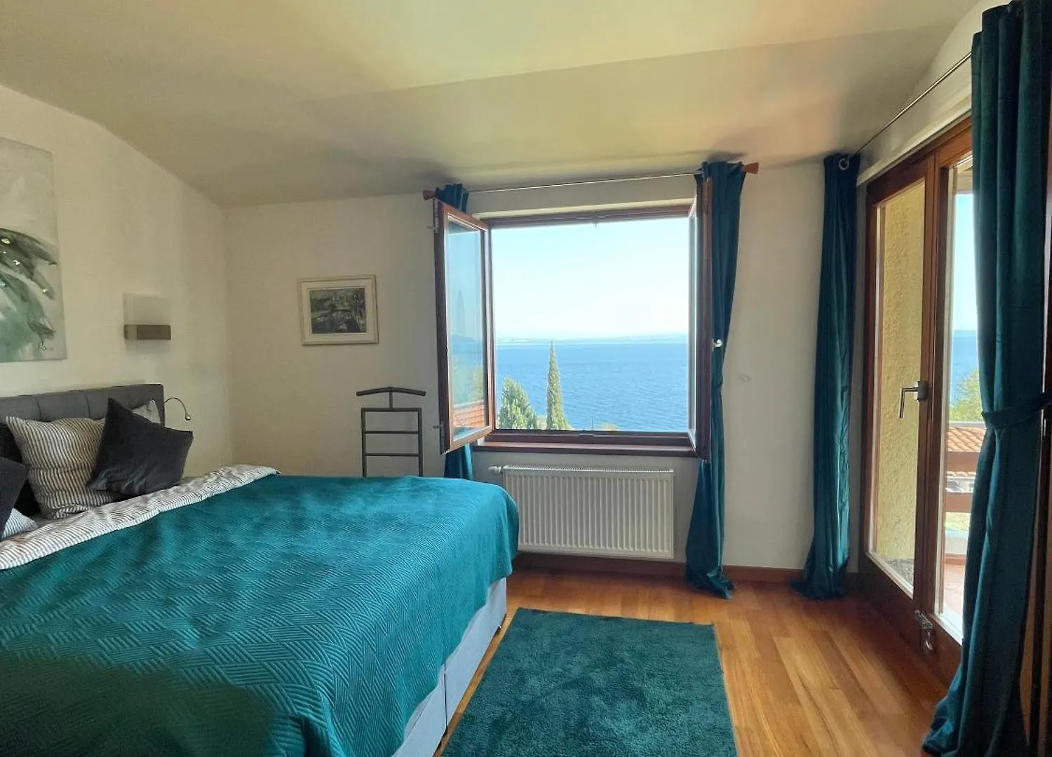 Villa Lovran, heated pool&incredible sea view